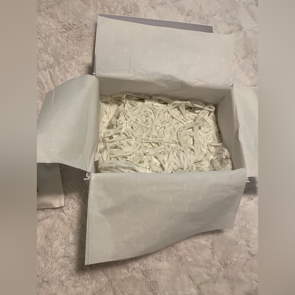 SALE❗️New Authentic Dior Box, Ribbon , Card & Perfume with Pouch❗️ - Picture 11 of 15